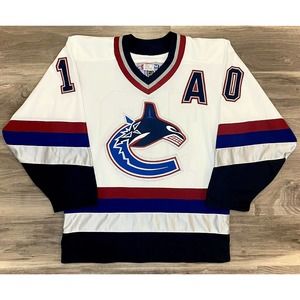 Vancouver Canucks VTG Pavel Bure NHL Hockey Jersey